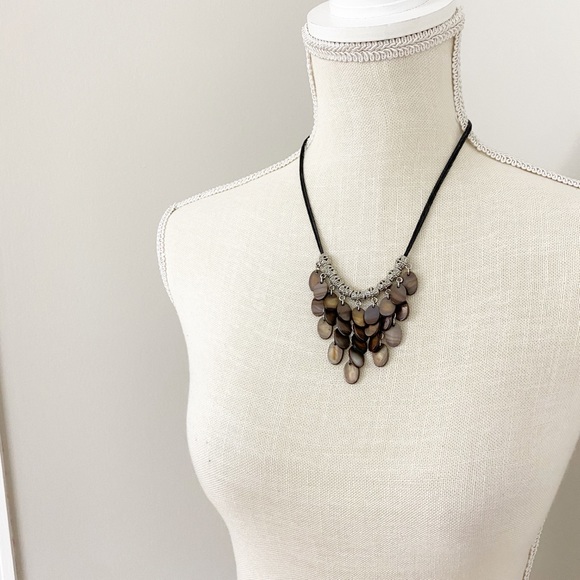 Lia Sophia Verona Mother of Pearl Bib Necklace - Picture 2 of 6